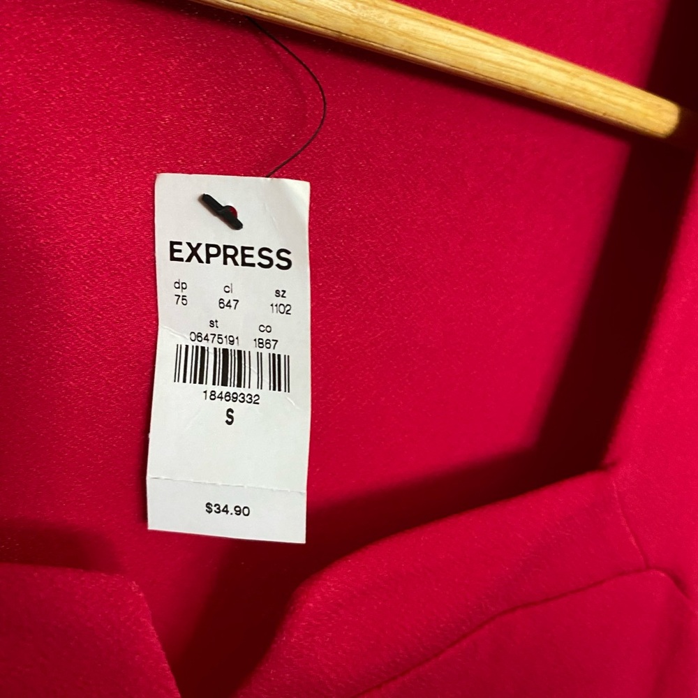Express Top - Picture 3 of 3